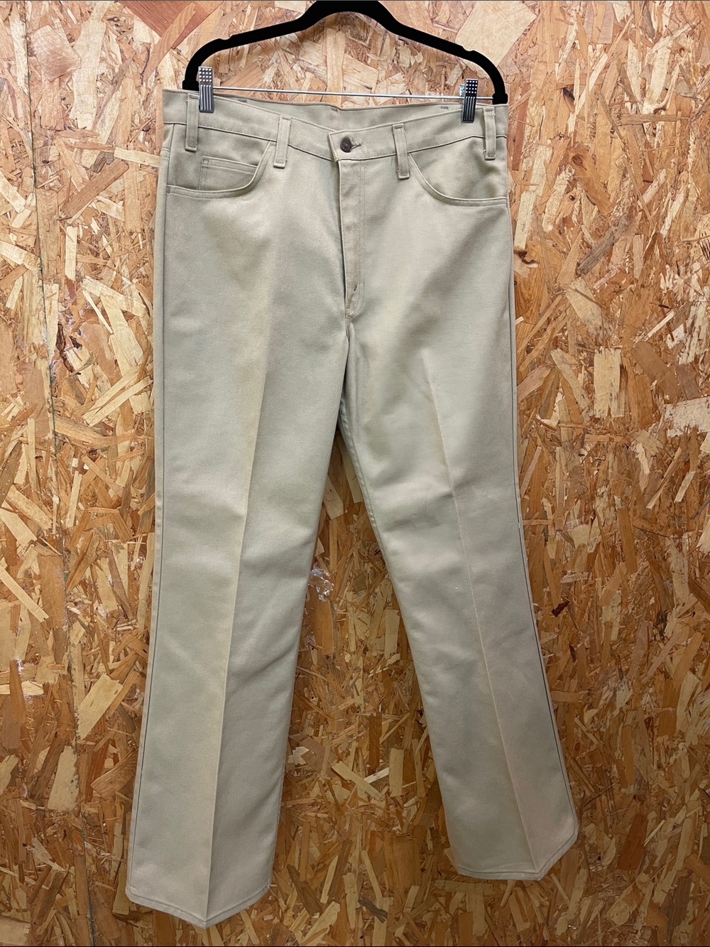 Levi's Tan pants